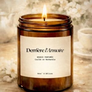 Derrière l’Armoire — Bougie parfumée